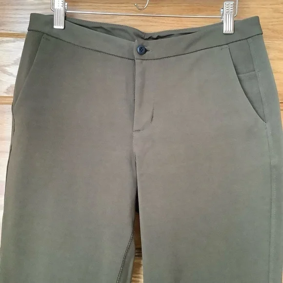 LULULEMON City Trek Trouser in Military Green Ponte Size 6 - Picture 5 of 9